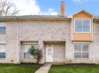 1516 Park Lane Dr, Lewisville, TX 75067