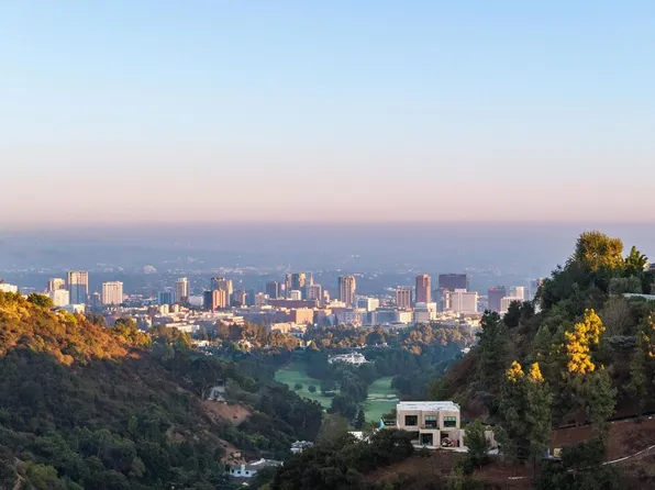 1300 Linda Flora Dr, Los Angeles, CA 90049