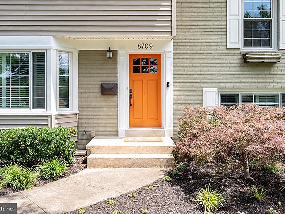 4th image of 8709 Waterford Rd