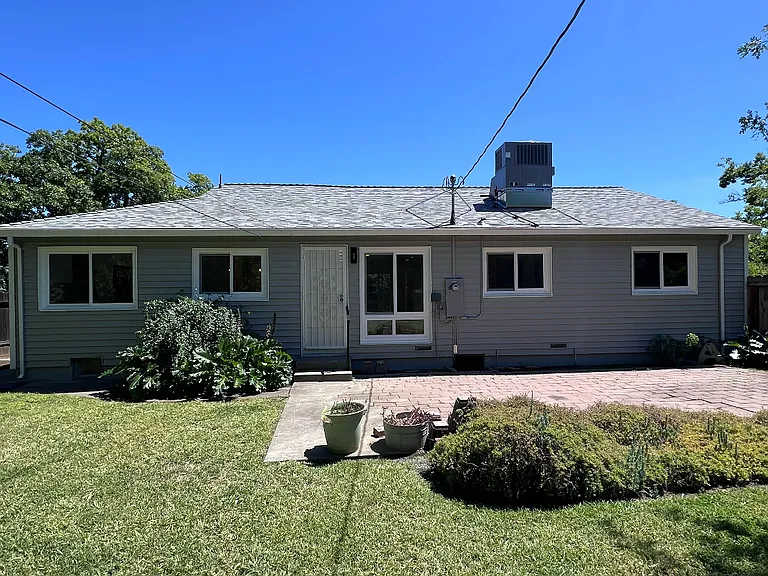 717 I St — Photo 20