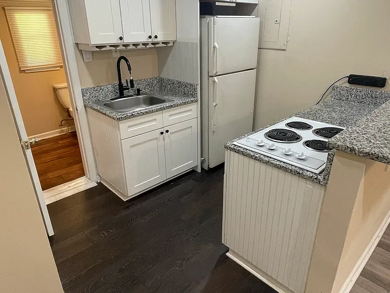 172 Bridgestone Dr — Photo 4