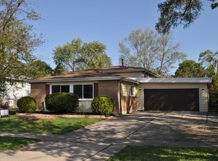 302 Illinois St, Park Forest, IL 60466