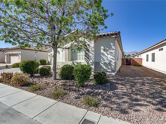 3rd image of 4104 Cannondale Ave