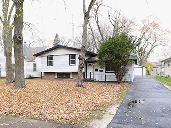 1923 E Pine St, Kankakee, IL 60901