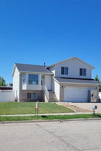 5413 S 4075 W Photo 1