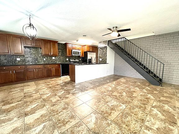 2nd image of 2013 Benita Dr Unit 3