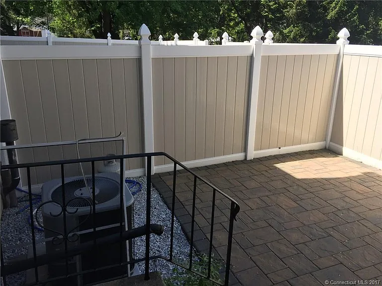 5 Saint Marc Cir #B — Photo 7