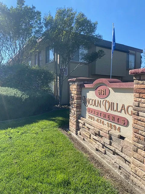 Lincoln Village Apartments