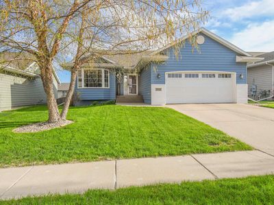 7328 W 52nd St, Sioux Falls, SD, 57106
