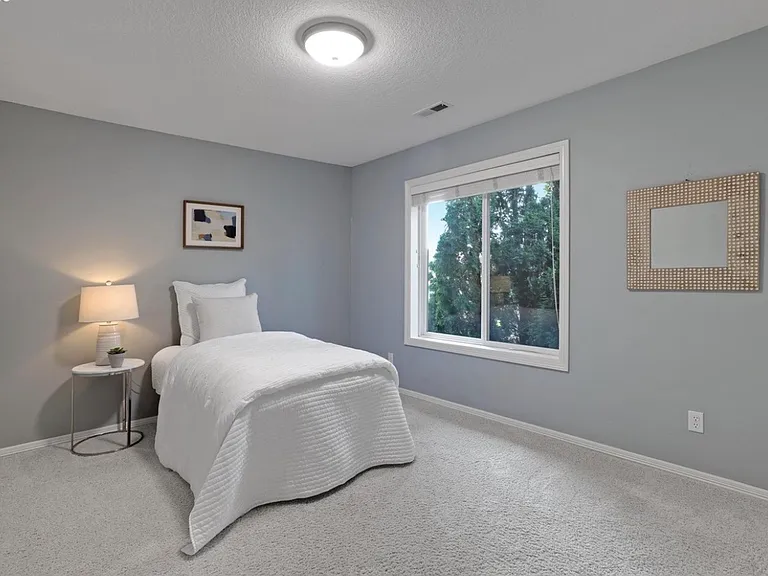 13819 NW Falconridge Ln — Photo 17