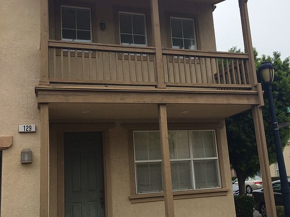 2nd image of 129 San Pedro St