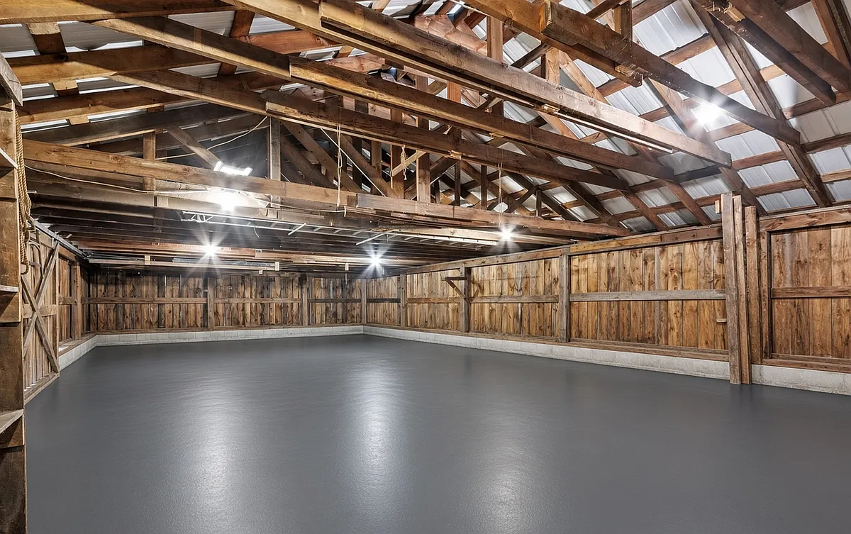 Studio, 1.0 bath, 1000 sqft, $300 — Photo 2