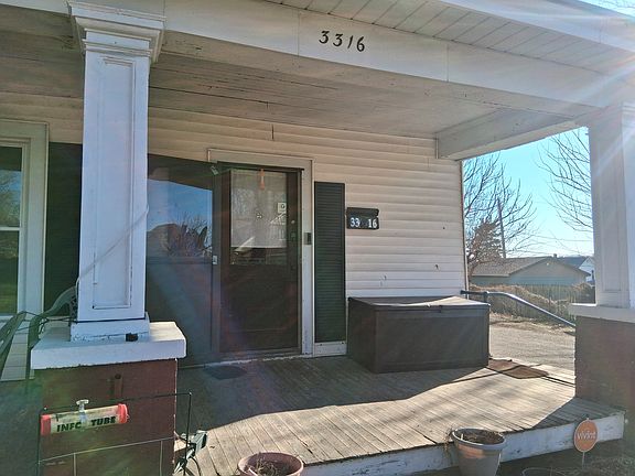 4th image of 3316 Renick St #W