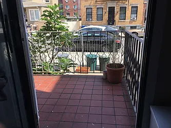 Rented by Amorelli Realty