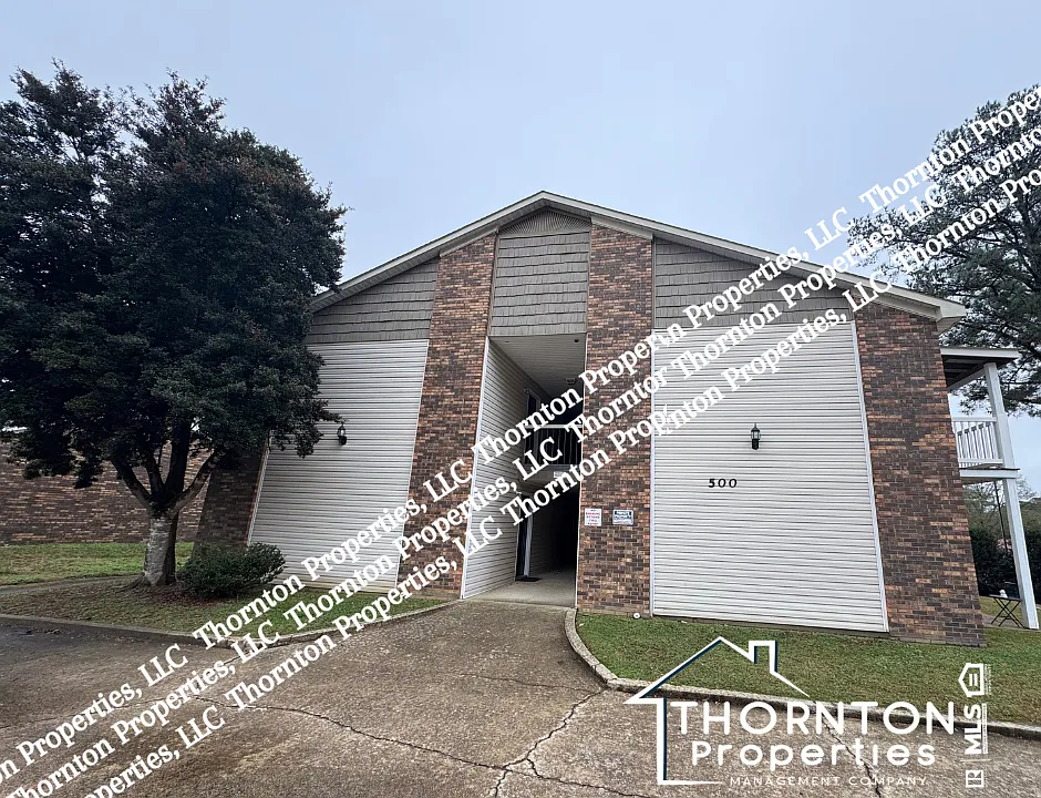 500 Pinehurst Dr #7