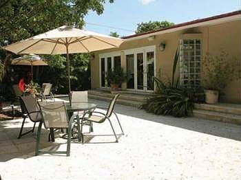 3rd image of 521 San Juan Dr