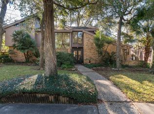15914 Craighurst Dr, Houston, TX 77059