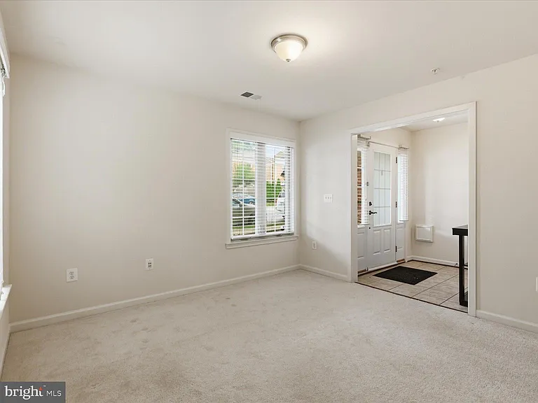 3153 Blue Barn Way — Photo 5