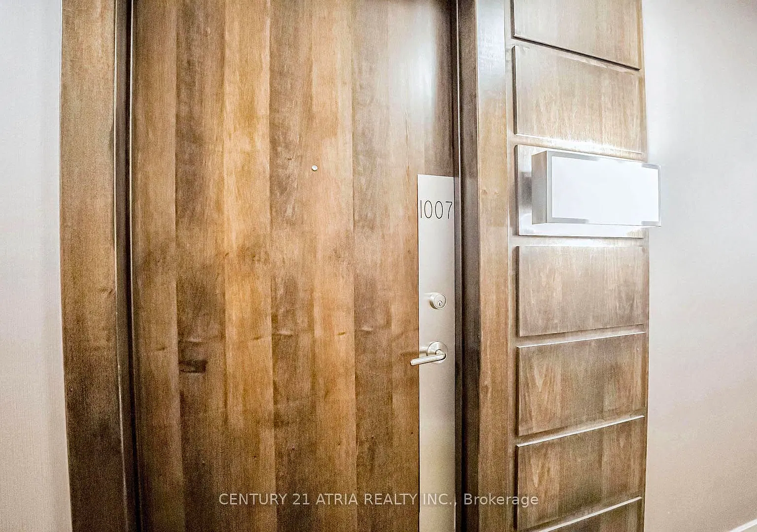 2 bed, $2,500 — Photo 4