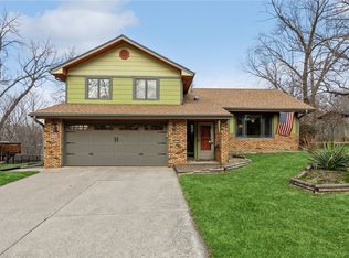 5157 Lower Beaver Rd, Des Moines, IA 50310