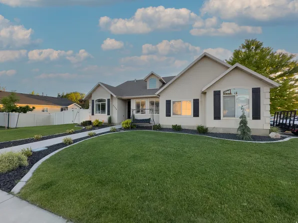2508 S Goodnight Dr E, Springville, UT 84663