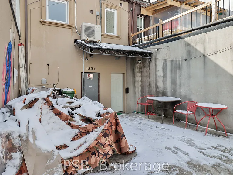 1364 Saint Clair Ave W #202 — Photo 13