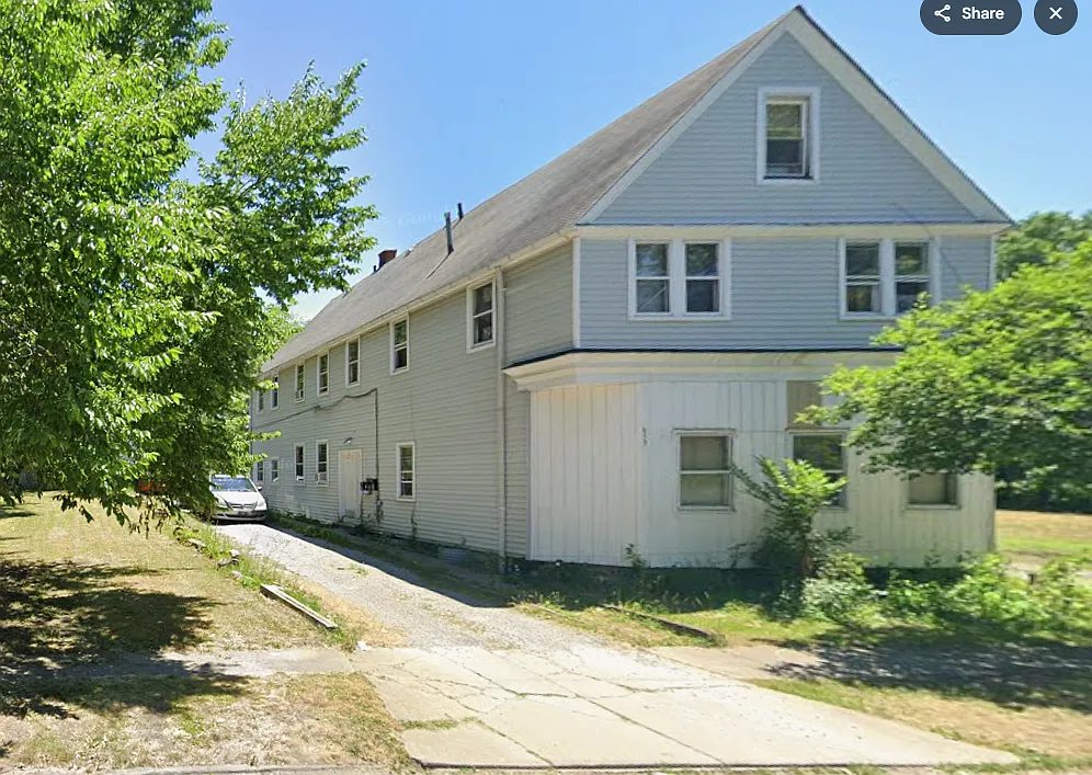 1 bed, 600 sqft, $700 — Photo 1