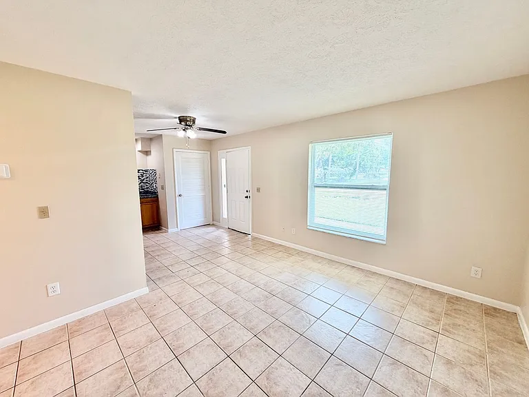 PB - Tropicana Blvd Land Trust (3047 TB) — Photo 4