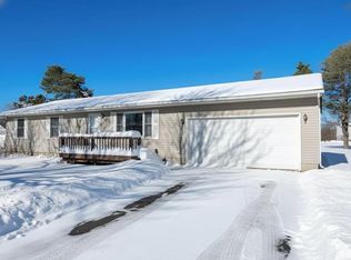 4025 Oakley Rd, Stockbridge, MI 49285