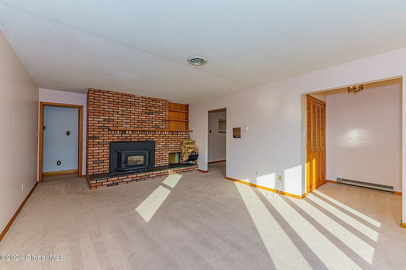 5th image of 133B Boght Road