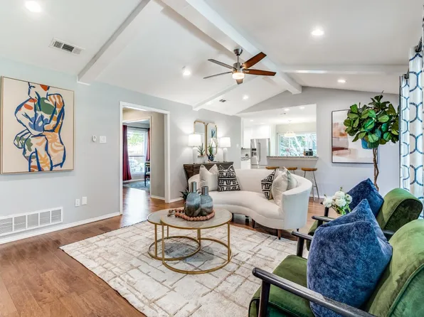 16010 Windy Meadow Dr, Dallas, TX 75248