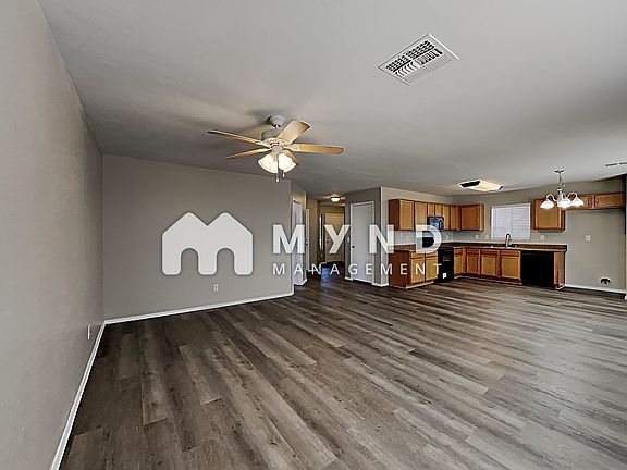 2nd image of 2291 W Roosevelt Ave