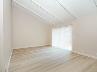 4875 Manzanita Ave APT 23, Carmichael, CA 95608