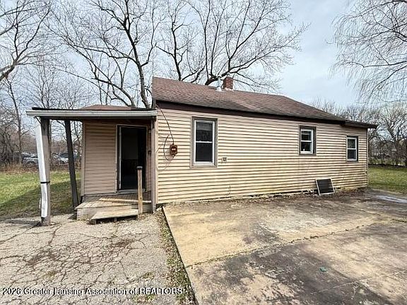 4th image of 1258 E Cornell Ave