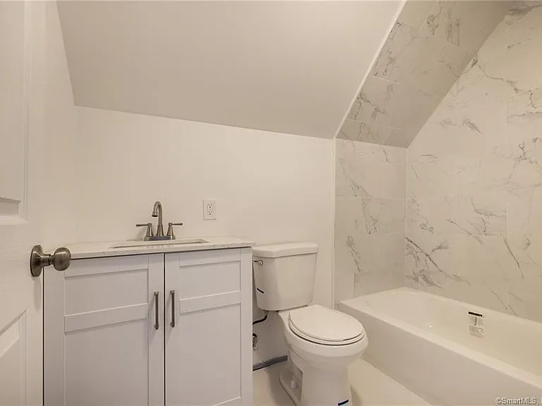 340 Pleasantview Ave — Photo 18