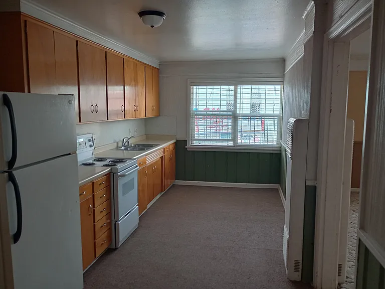 209 W Main St #201 — Photo 6