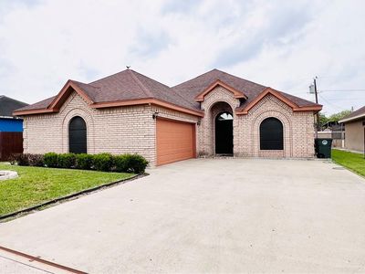 221 N Moorefield Rd, Mission, TX, 78572