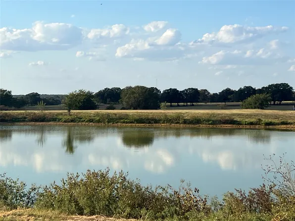 5701 County Road 305, Grandview, TX 76050