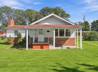 210 Edwards St, Vanderbilt, PA 15486