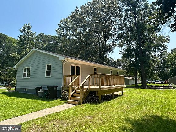 5th image of 125 Forest Rd