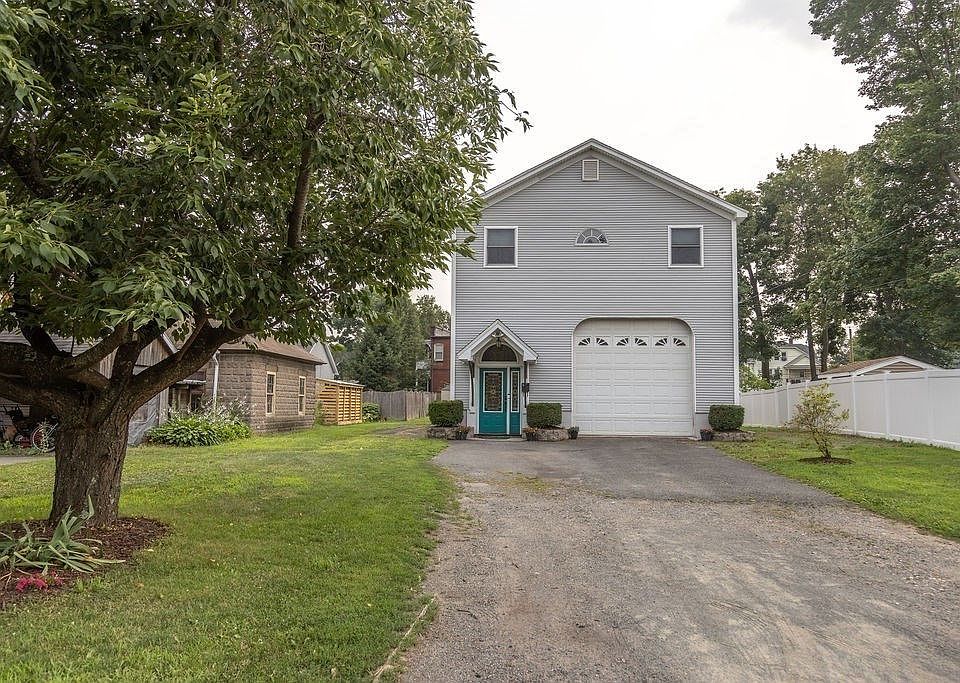 1st image of 6 Sherman Ave