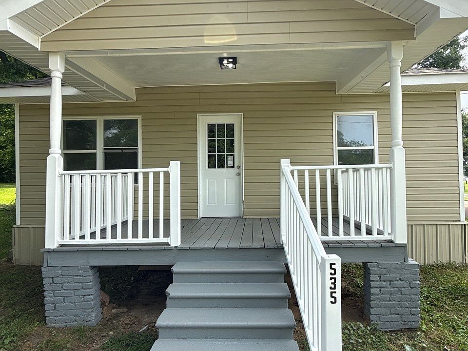 1st image of 535 N College St