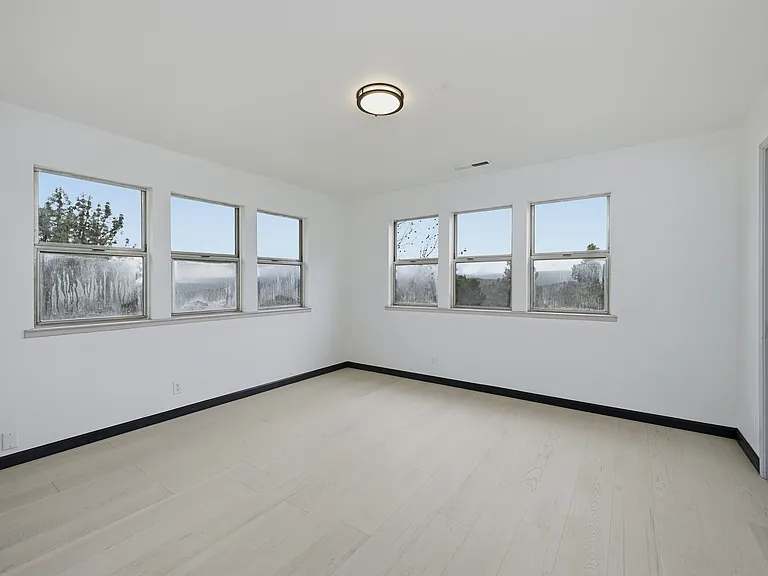 17832 Deer Hill Rd — Photo 22
