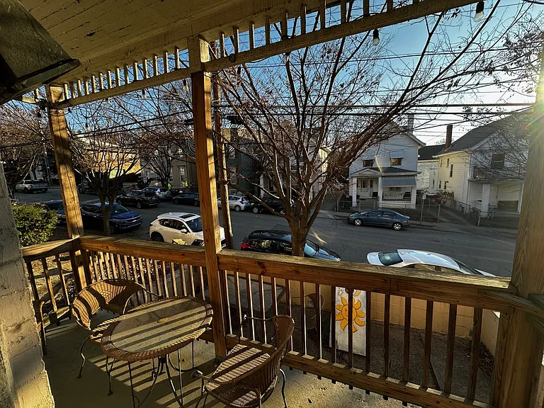 2357 W Clifton Ave #1 — Photo 12