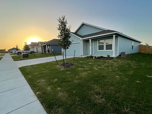 3703 Oleander Pl Photo 1