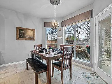 Breakfast nook
