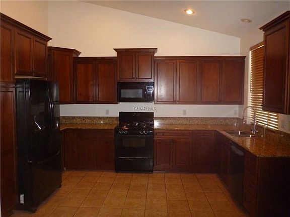 4th image of 6005 Lonesome Cactus St #0