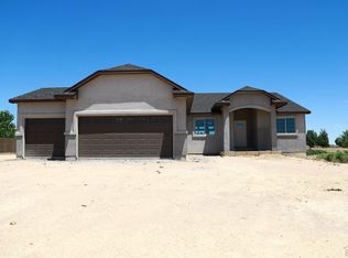 982 S Rosa Linda Dr, Pueblo West, CO 81007