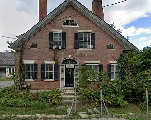 102 S Main St Photo 1