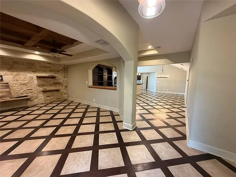 1596 Wildwood Trail Blvd — Photo 3